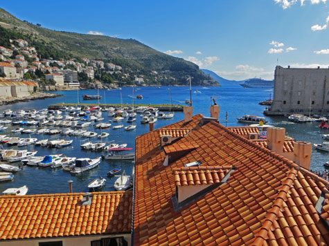 Tendering to Dubrovnik